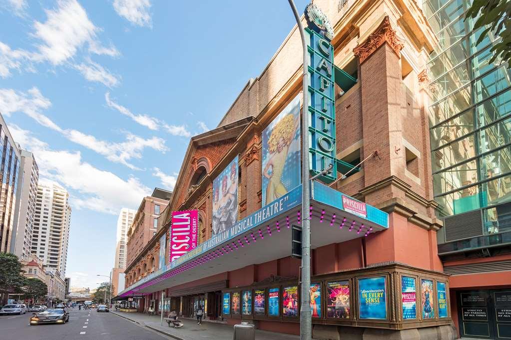 Oaks Sydney Castlereagh Suites Екстериор снимка