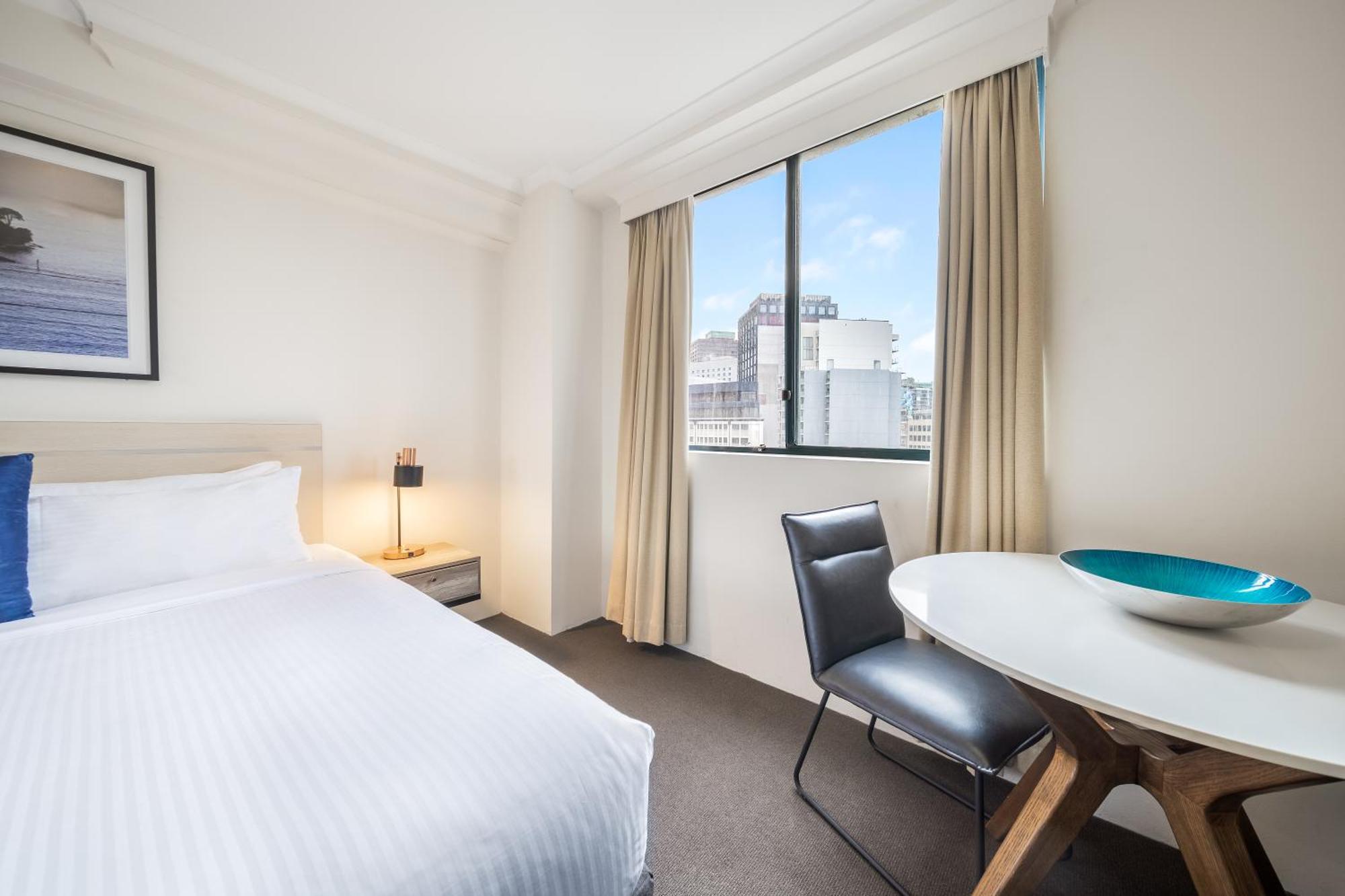Oaks Sydney Castlereagh Suites Екстериор снимка