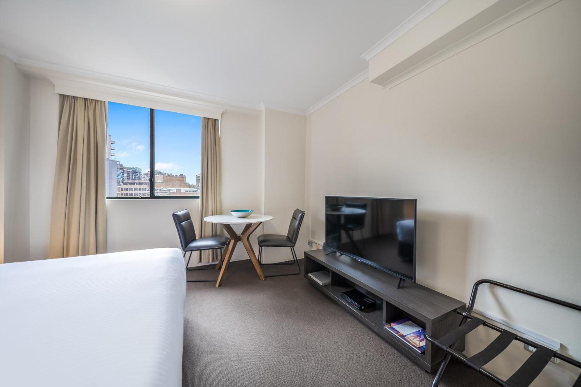 Oaks Sydney Castlereagh Suites Екстериор снимка