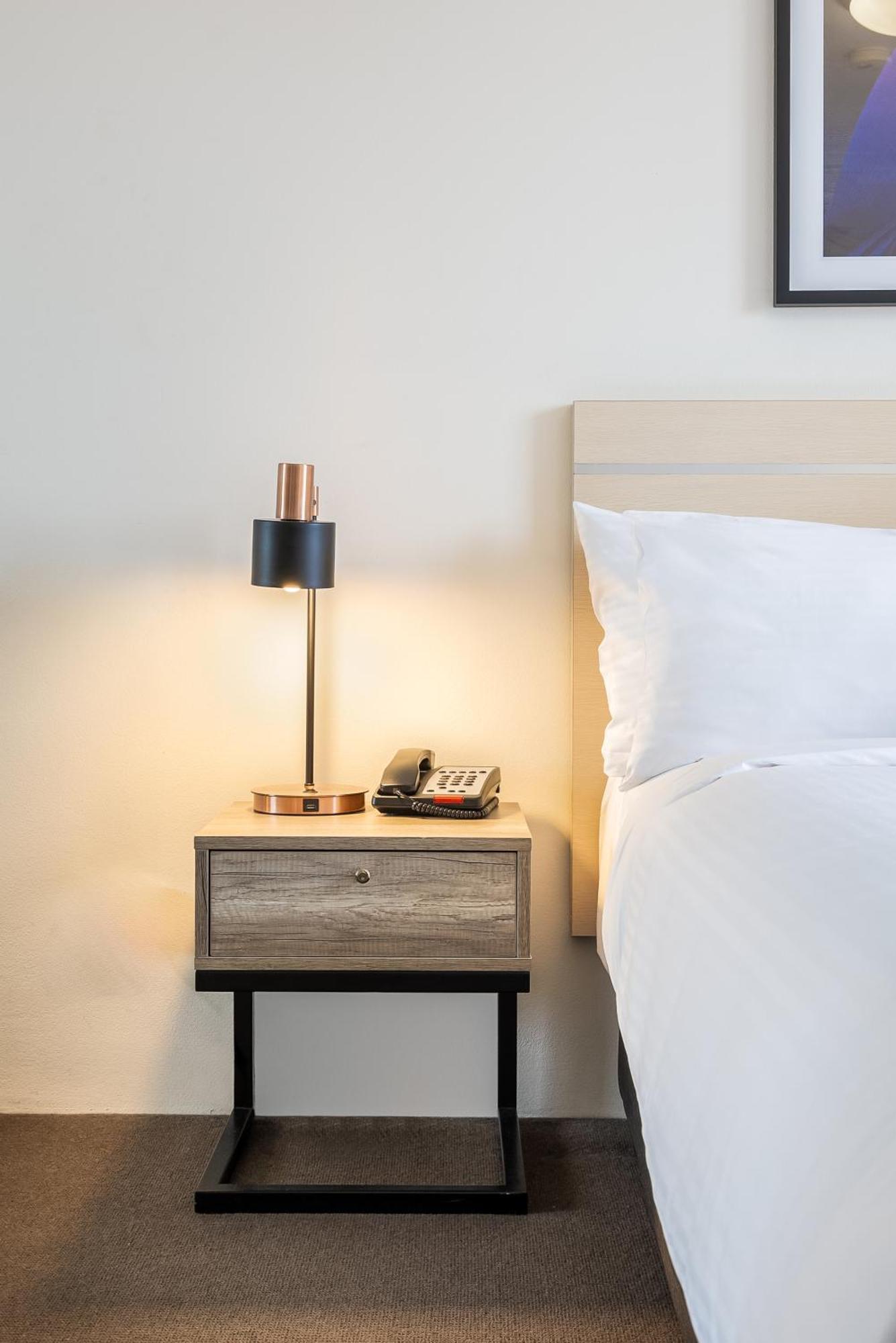 Oaks Sydney Castlereagh Suites Екстериор снимка